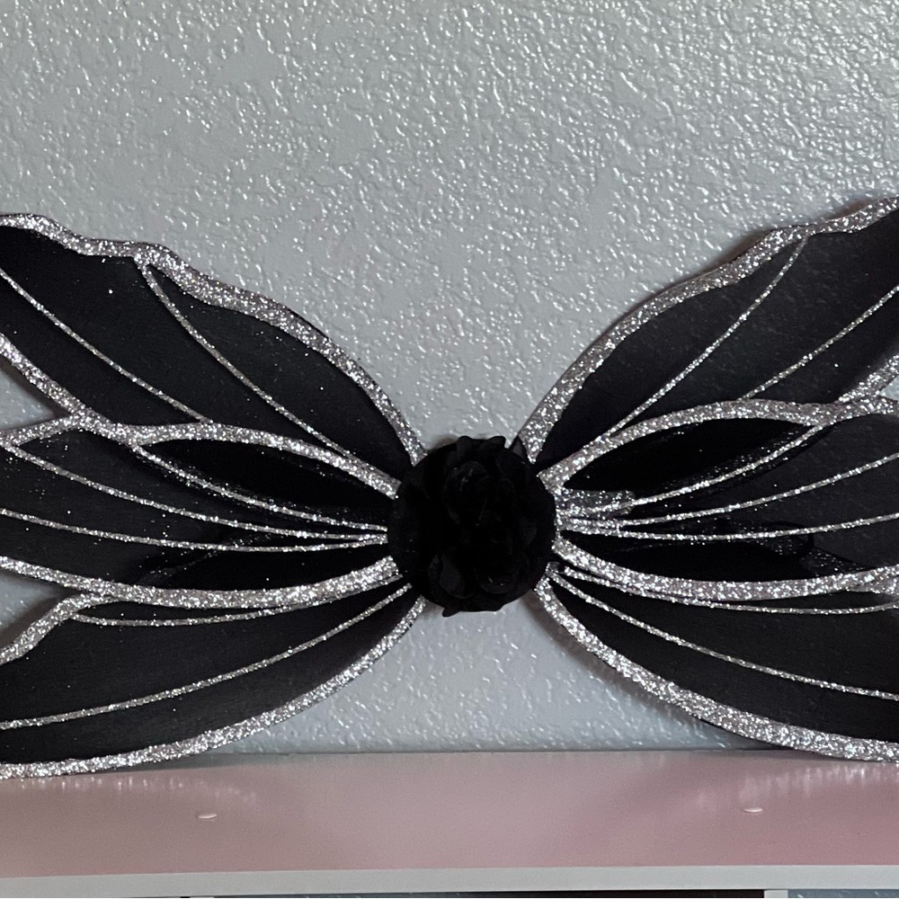 black and silver halloween wings